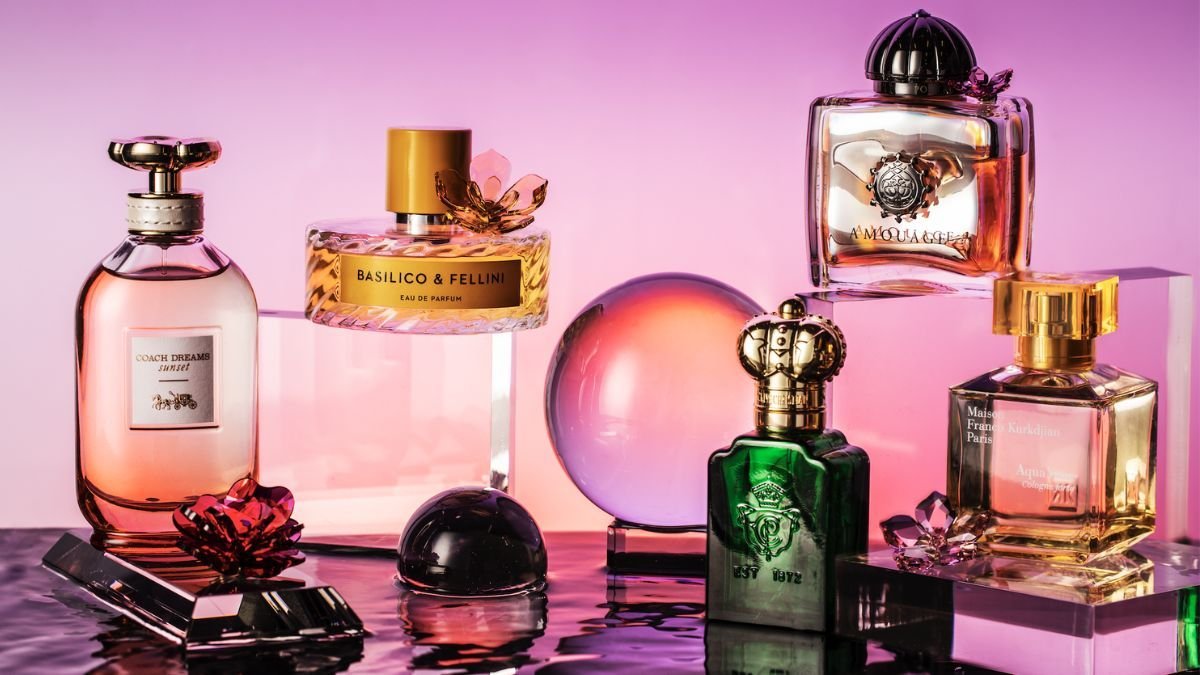 Best Mini Perfume Set collection featuring luxury travel-size fragrances in 2026